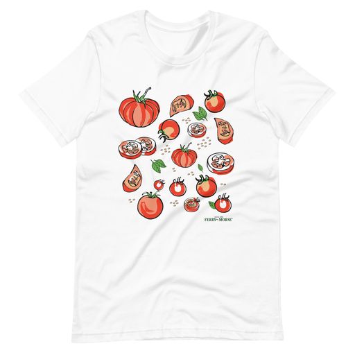 'Tomato Lover' t-shirt with a graphic of various tomatoes on it.