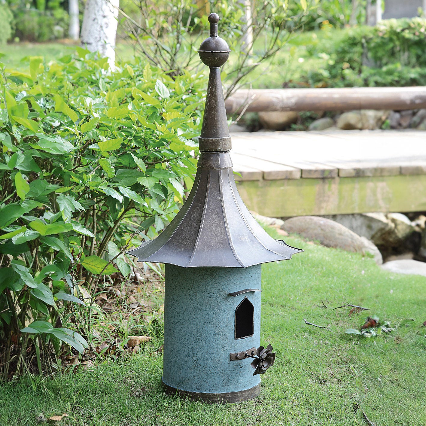 Aqua Garden Iron Birdhouse
