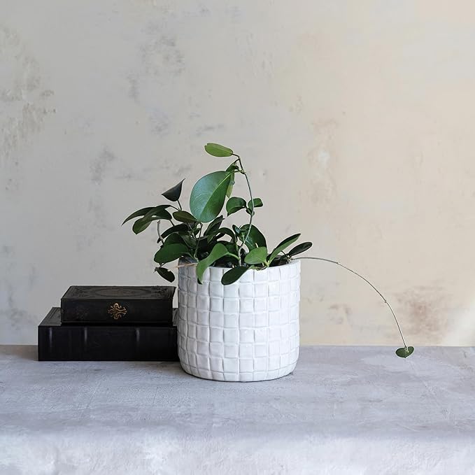 Cream Round Stoneware Planter with Woven Pattern in Reactive Glaze
